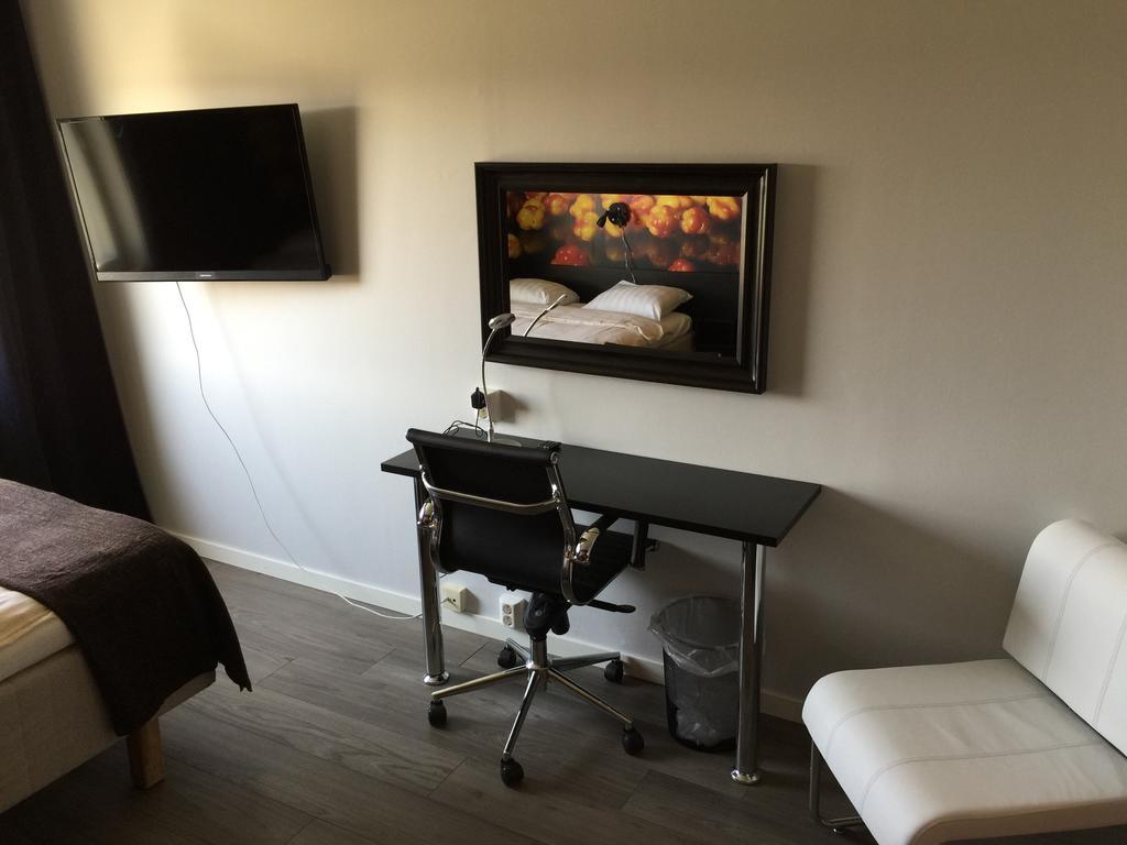 Hotell Smedjan Pajala Zimmer foto