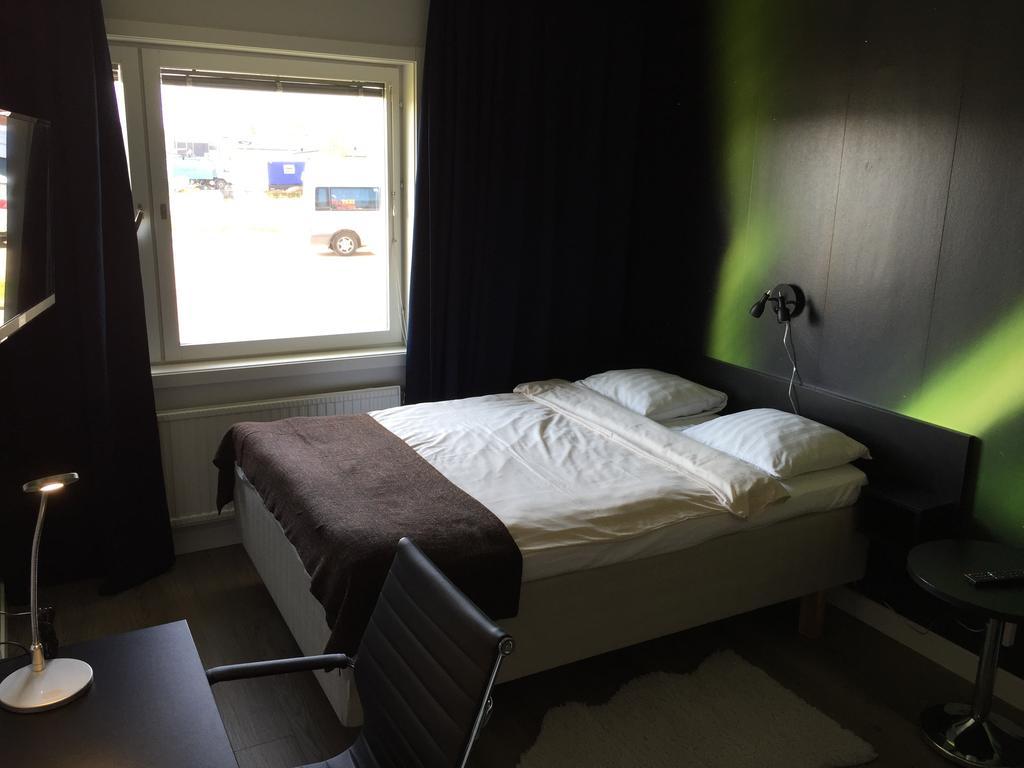 Hotell Smedjan Pajala Zimmer foto