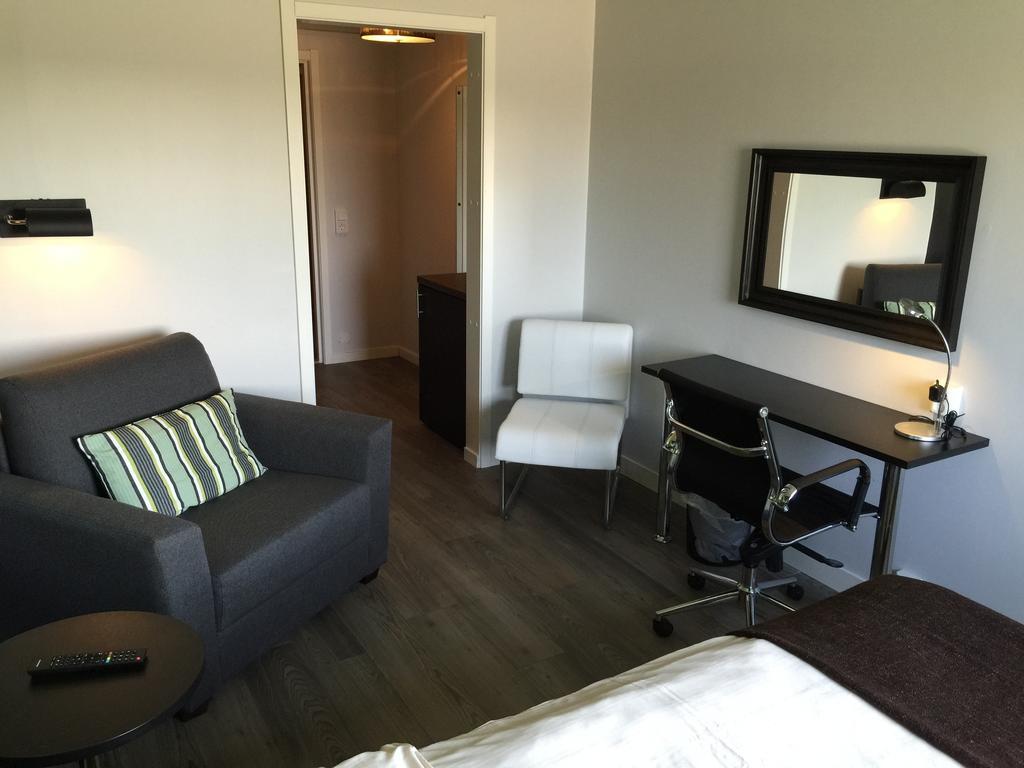 Hotell Smedjan Pajala Zimmer foto